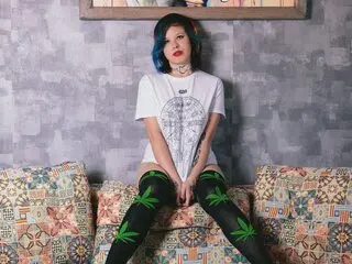 Online CarolynDark